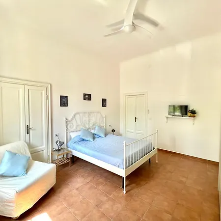 דירה Lovely Centre *