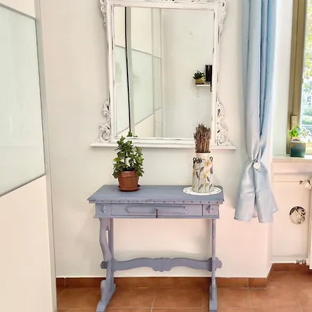 Lovely Centre דירה *